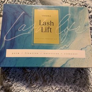LASH LIFT NEW IN BOX NEVER OPENED.